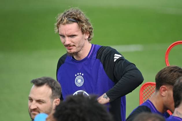 Sport Themen der Woche KW22 Sport Bilder des Tages Nick WOLTEMADE. Oeffentliches Training Deutsche Fussball Nationalmannschaft, Trainingslager in Herzogenaurach am 30.05.2025 *** Nick WOLTEMADE Public training German national football team, training camp in Herzogenaurach on 30 05 2025