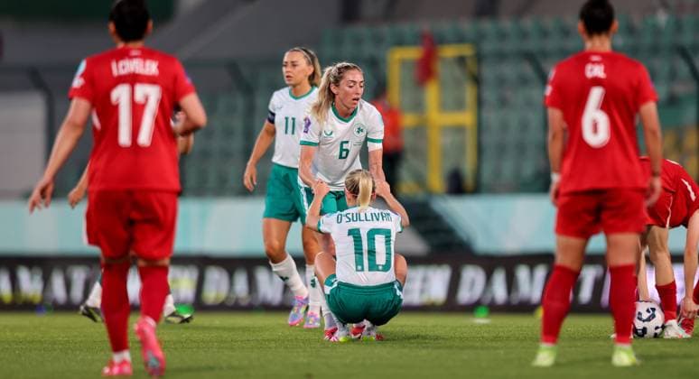Republic of Ireland WNT Squad Training & press conference, PK, Pressekonferenz Esenler Erok Stadium, Istanbul, Turkey 29 5 2025 Ireland™s Megan Connolly and Denise O™Sullivan Megan Connolly and Denise O™Sullivan 29 5 2025  Copyright: x INPHO RyanxByrnex RB1_4008