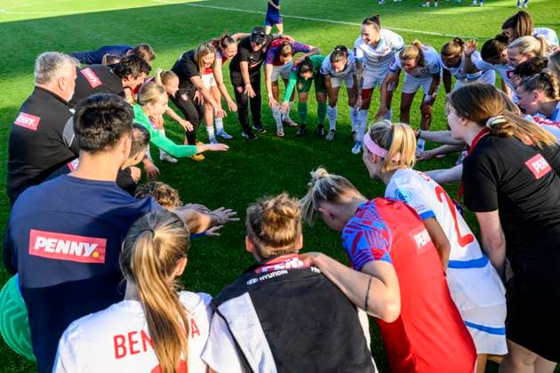 Czech soccer players (team) celebrate a victory after the Women s Football Nations League, B4 Group 5th round match: Czechia vs Croatia in Chomutov, Czech Republic, May 30, 2025. (CTKxPhoto OndrejxHajek) CTKPhotoP2025053007034  CTKPhotoP2025053007034