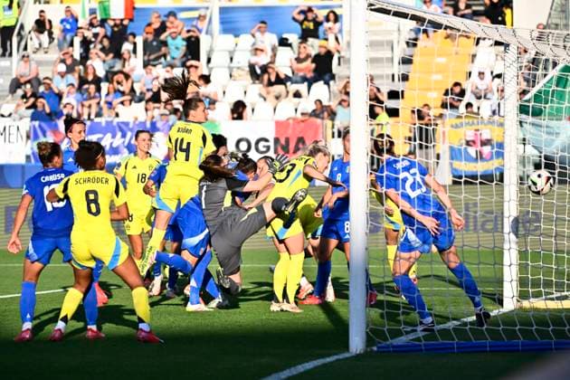 PARMA, ITALIEN 20250530 Sveriges bortdömda mal under fredagens fotbollsmatch mellan Italien och Sverige i Nations League, damer, division A, grupp 4 pa Ennio Tardini-stadion i Parma.