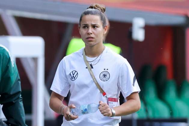 Lena Oberdorf (Germany) schaut enttaeuscht, UEFA Women s Nations League 2024 25 Grp A1 MD5, Germany and Netherlands, Weserstadion am 30. May 2025 in Bremen, Deutschland. (Foto von Marco Steinbrenner DeFodi Images) Lena Oberdorf (Germany) looks dejected, UEFA Women s Nations League 2024 25 Grp A1 MD5, Germany and Netherlands, Weserstadion, May 30, 2025 in Bremen, Germany. (Photo by Marco Steinbrenner DeFodi Images)