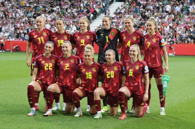 GER, xFSx , Bremen , Nations League der Frauen , im Bremer Weserstadion 30.05.2025 , v.l. Deutsche Nationalmannschaft Copyright: HMBxMedia FernandoxSoares