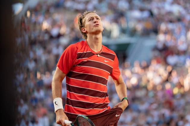 2025-05-30 French Open Roland Garros PARIS, FRANCE - MAY 30: Sebastian Korda of The USA during the French Open at Roland Garros on May 30, 2025 in Paris, France. Paris Roland Garros France Content not available for redistribution in The Netherlands directly or indirectly through any third parties. Copyright: xMarleenxFouchierx