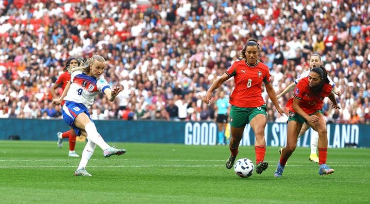 Aggie Beever-Jones of England Women scores a goal to make the score 1-0 England Women v Portugal Women, UEFA Women s Nations League - League A - Group 3, Football, Wembley Stadium, London, UK - 30 May 2025 EDITORIAL USE ONLY No use with unauthorised audio, video, data, fixture lists, club league logos or live services. Online in-match use limited to 120 images, no video emulation. No use in betting, games or single club league player publications. Copyright: xKieranxMcManus Shutterstockx 15330900k
