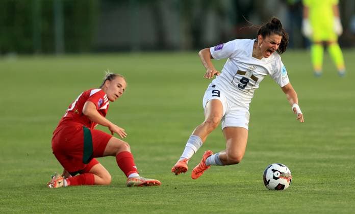 30.05.2025 Stara Pazova Serbia-Hungary Nations League women s football Jovana Damnjanovic(R) Serbia stopped from Luca Papp(L) Hungary :