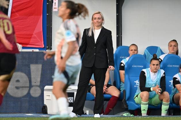 250530 BELGIUM VS SPAIN Head Coach Elisabet Gunnarsdottir of Belgium pictured during a game between the national teams of Belgium, called the Red Flames and Spain on the 5th matchday in group A3 of the 2024-25 Women s Nations League competition, on Friday 30 May 2025 in Leuven , Belgium . PHOTO SPORTPIX David Catry Leuven Den Dreef Belgium  Copyright: xSportpix.bex xDavidxCatryxDavidxCatryx