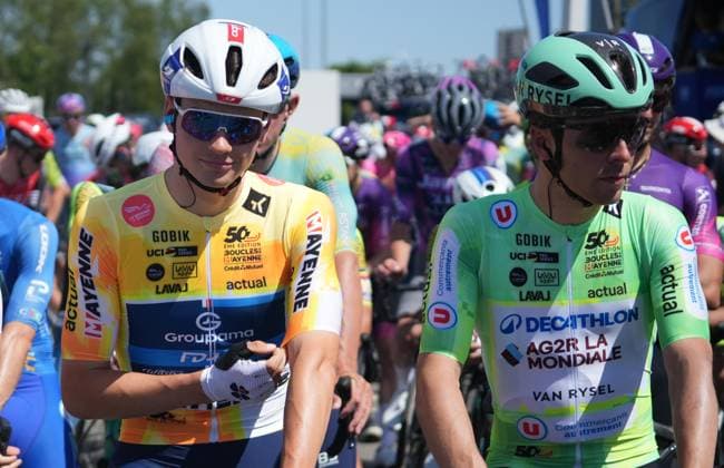 CYCLING - BOUCLES DE LA MAYENNE 2025 - STAGE 1 GRUEL Thibaud and COSNEFROY Benoit during the Stage 1 of the Boucles de la Mayenne - CrÃ dit Mutuel, UCI ProSeries Cycling event, Renault Saint-Berthevin - JuvignÃ (166 Km) on 30 May 2025 in JuvignÃ , France - Photo Laurent Lairys PSNEWZ Juvign?France  Copyright: xLaurentxLairysx