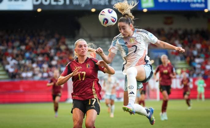 Belgium s Jill Janssens and Spain s Olga Carmona fight for the ball during a soccer game between the national teams of Belgium (Red Flames) and Spain, on the fifth matchday in group A3 of the 2024-25 Women s Nations League competition, on Friday 30 May 2025 in Heverlee, Leuven. VIRGINIExLEFOUR  x125713403x