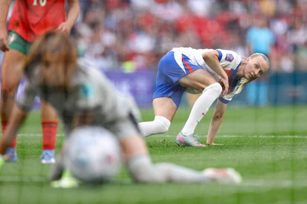 UEFA Women s Nations League 30 May 2025, London - UEFA Women s Nations League - England v Portugal - Agnes Beever-Jones of England scores their first goal - Photo: Jacques Feeney Offside. London UK Copyright: xJacquesxFeeneyx xOffsidexOffside