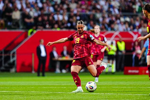 Torschuss Torchance Klara Buehl (Deutschland, 19) GER, Deutschland vs. Niederlande, Fussball, Frauen, UEFA Nations League, Spieltag 5, Spielzeit 2024 25, 30.05.2025 GER, Deutschland vs. Niederlande, Fussball, Frauen, UEFA Nations League, Spieltag 5, Spielzeit 2024 25, 30.05.2025 Bremen Copyright: xEibner-Pressefoto MarcelxvonxFehrnx EP_MFN