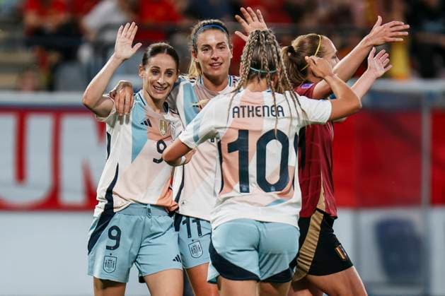 Women’s Nations League: Belgien - Spanien; Löwen, The King Power At Den Dreef Stadium am 30.05.2025 Esther Gonzalez (Spanien, 9) und Alexia Putellas (Spanien, 11) jubeln zum 0:2 von Esther Gonzalez (Spanien, 9) Women’s Nations League: Belgien - Spanien; Löwen, The King Power At Den Dreef Stadium am 30.05.2025 Copyright: xBEAUTIFULxSPORTS Freisenx