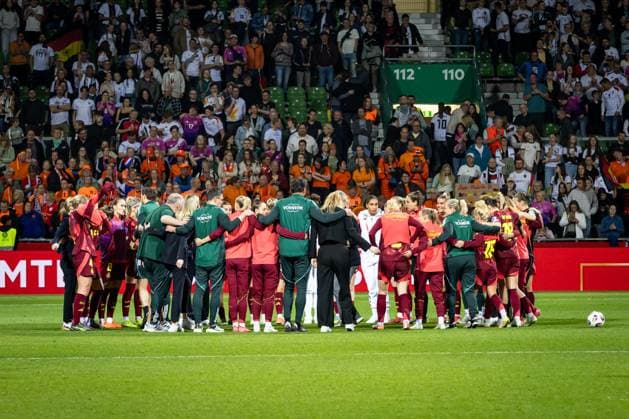 UWNL: Deutschland vs Niederlande; 30.05.25 Jubel nach Sieg Team Deutschland UWNL: Deutschland vs Niederlande, Weserstadion am 30.05.25 Copyright: xBEAUTIFULxSPORTS MarioxM.xKobergx
