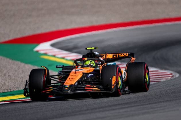 Lando Norris of Great Britain and McLaren , Practice, F1 Grand Prix of Spain, am 30. May 2025 in Barcelona, Spain. (Foto von Diogo Cardoso DeFodi Images) Lando Norris of Great Britain and McLaren , Practice, F1 Grand Prix of Spain, Circuit de Barcelona-Catalunya on May 30, 2025 in Barcelona, Spain. (Photo by Diogo Cardoso DeFodi Images)