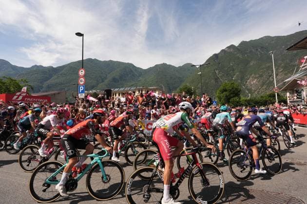 The ryder during the stage 20 of the Giro d™Italia from Verres to Sestriere (Via Latteo), Italy - Saturday, May 31, 2025. - cycling.  Copyright: xMassimoxPaolone LaPressex