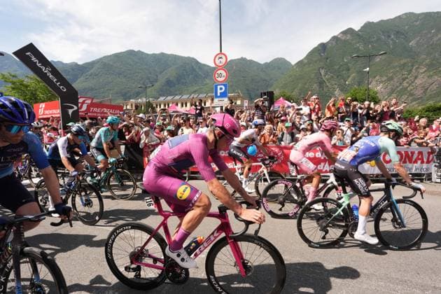 The ryder during the stage 20 of the Giro d™Italia from Verres to Sestriere (Via Latteo), Italy - Saturday, May 31, 2025. - cycling.  Copyright: xMassimoxPaolone LaPressex