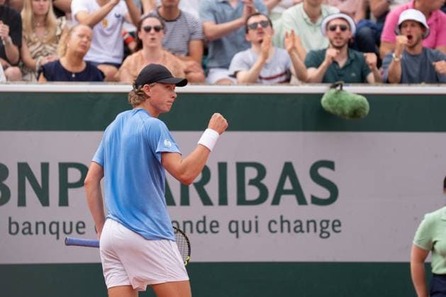 2025-05-31 French Open Roland Garros PARIS, FRANCE - MAY 31: Ethan Quinn of The United States during the French Open at Roland Garros on May 31, 2025 in Paris, France. Paris Roland Garros France Content not available for redistribution in The Netherlands directly or indirectly through any third parties. Copyright: xMarleenxFouchierx