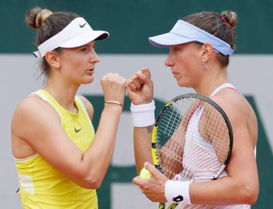 Romanian Irina-Camelia Begu and Belgian Yanina Wickmayer pictured during a doubles tennis match against US-Russian pair Melichar-Martinez - Samsonova, in the second round of the women s doubles at the Roland Garros Grand Slam tennis tournament, Saturday 31 May 2025 in Paris, France. The 2025 edition of Roland Garros takes place from May 24th to June 8th 2025. BENOITxDOPPAGNE  x125797145x