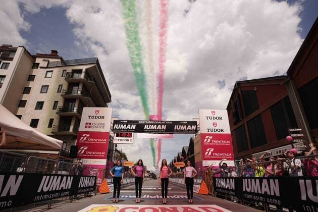 Tricolor arrows and the four Giro jerseys during the stage 20 of the Giro d™Italia from Verres to Sestriere (Via Lattea), Italy - Saturday, May 31, 2025. - cycling.  Copyright: xMarcoxAlpozzi LaPressex