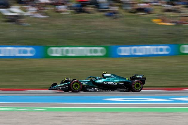 Fernando Alonso (Aston Martin Aramco F1 Team, Spanien, 14) im AMR25, ESP, Formel 1 Weltmeisterschaft, Aramco Grand Prix von Spanien, Circuit de Barcelona Catalunya, Freies Training, Saison 2025, 31.05.2025 ESP, Formel 1 Weltmeisterschaft, Aramco Grand Prix von Spanien, Circuit de Barcelona Catalunya, Freies Training, Saison 2025, 31.05.2025 Barcelona Copyright: xEibner-Pressefoto Memmlerx EP_MMR