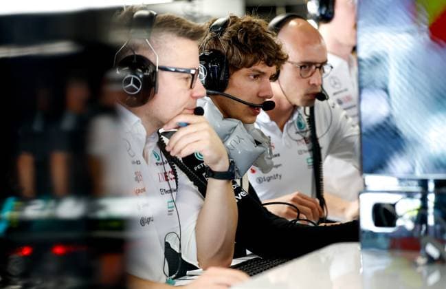 Peter Bonnington (GBR, Mercedes-AMG Petronas F1 Team), 12 Andrea Kimi Antonelli (ITA, Mercedes-AMG Petronas F1 Team), F1 Grand Prix of Spain at Circuit de Barcelona-Catalunya on May 31, 2025 in Barcelona, Spain. (Photo by HOCH ZWEI) Barcelona Spain