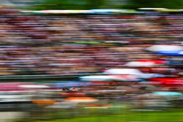 F1 - SPANISH GRAND PRIX 2025 06 HADJAR Isack (fra), Visa Cash App RB F1 Team VCARB02, action during the Formula 1 Aramco Gran Premio de Espana 2025, Spanish Grand Prix 2025, 9th round of the 2025 FIA Formula One World Championship, WM, Weltmeisterschaft from May 30 to June 1, 2025 on the Circuit de Barcelona-Catalunya, in Montmelo, Spain - MontmeloSpain  Copyright: xFLORENTxGOODENx