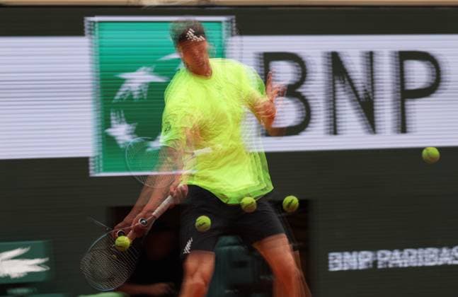 ROLAND GARROS 2025 Thierry Larret MAXPPP - PARIS (75) 31 05 2025 Thierry Larret Maxppp. Tennis. Roland Garros 2025. Internationaux de France de tennis. Stade Roland Garros, Paris (75).Le 31 mai 2025. Court Philippe Chatrier : Alexander ZVEREV (GER) vs Flavio COBOLLI ( ITA) PARIS (75) STADE ROLAND GARROS PARIS ILE DE FRANCE FRANCE  Copyright: xMAXPPPxThierryxLarretx TLR202505317466 TLR202505317466