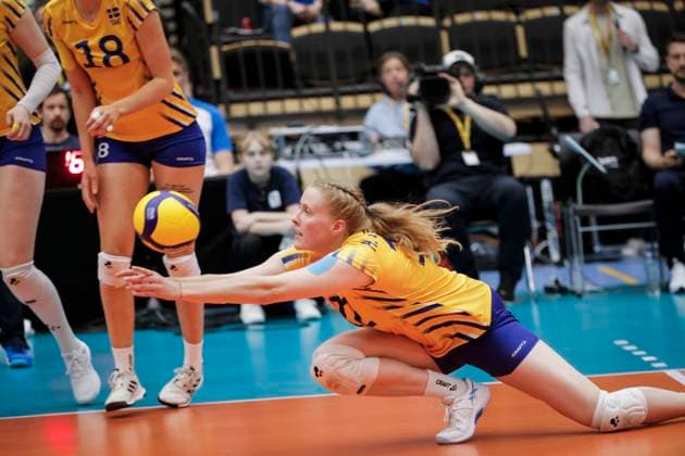 ÖREBRO, SVERIGE 20250531 Sweden s Hilda Gustafsson ( 12) during the CEV Women s Volleyball European Golden League pool match between Sweden and Romania at Idrottshuset in Orebro, Sweden, on May 31, 2025. ÖREBRO SVERIGE x11380x