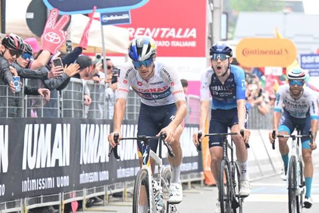 31-05-2025 Giro D italia; Tappa 20 Verres - Sestriere; 2025, Red Bull - Bora Hansgrohe; Pellizzari, Giulio; Sestriere; 