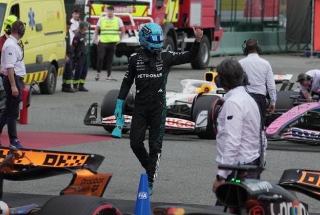 31.05.2025, Circuit de Catalunya, Barcelona, Formel 1 Aramco Grand Prix von Spanien 2025 , im Bild George Russell (GBR), Mercedes-AMG Petronas Formula One Team (Photo by Hasan Bratic DeFodi Images)