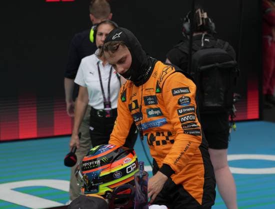 Formel 1 Aramco Grand Prix von Spanien 2025 31.05.2025, Circuit de Catalunya, Barcelona, Formel 1 Aramco Grand Prix von Spanien 2025 , im Bild Poleposition für Oscar Piastri (AUS), McLaren F1 Team