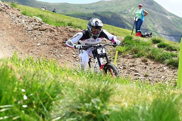 COUPE DU MONDE VTT LOUDENVIELLE 2025 BASTIEN ARBERET MAXPPP AMAURY PIERRON (FRA), COMMENCAL MUC-OFF BY RIDING ADDICTION COUPE DU MONDE DE VTT UCI MOUNTAIN BIKE 2025 A LOUDENVIELLE-PEYRAGUDES, HAUTES-PYRENEES QUALIFICATION DOWNHILL DESCENTE DHI LE 31 MAI 2025 PYRENEES BIKE FESTIVAL PBF Mountain Bike World Cup in LOUDENVIELLE on May 301 2025. LOUDENVIELLE HAUTES-PYRENEES FRANCE  Copyright: xMAXPPPxBASTIENxARBERETx BAR_3170 BARx3170