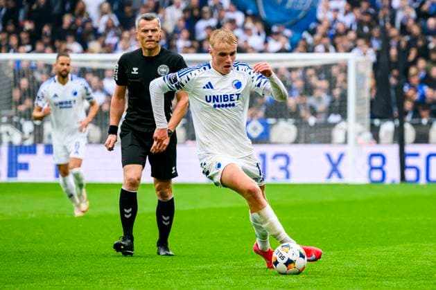 Superliga Championship Game FC Kobenhavn vs FC Nordsjaelland 25 05 2025 17 FCK Victor Froholdt Superliga Championship Game FC Kobenhavn vs FC Nordsjaelland 25 05 2025 Kobenhavn, Denmark 25 May, 2025 UK Superliga FC Copenhagen vs FC Nordsjaelland, Parken, Copenhagen Kobenhavn Parken Denmark Copyright: xMichaelxBarrettxBoesenx
