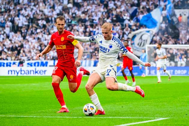 Superliga Championship Game FC Kobenhavn vs FC Nordsjaelland 25 05 2025 10 FCN Benjamin Nygren, 17 FCK Victor Froholdt Superliga Championship Game FC Kobenhavn vs FC Nordsjaelland 25 05 2025 Kobenhavn, Denmark 25 May, 2025 UK Superliga FC Copenhagen vs FC Nordsjaelland, Parken, Copenhagen Kobenhavn Parken Denmark Copyright: xMichaelxBarrettxBoesenx