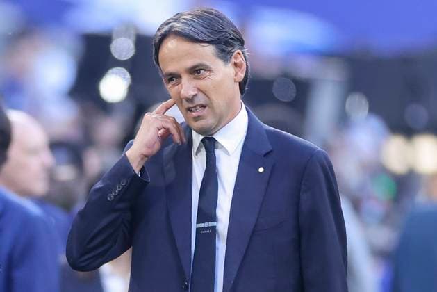 Trainer Simone Inzaghi (FC Internazionale Milano) schaut enttaeuscht, UEFA Champions League Final 2025, Paris Saint-Germain and FC Internazionale Milano, Allianz Arena am 31. May 2025 in München, Deutschland. (Foto von Marco Steinbrenner DeFodi Images) Trainer Simone Inzaghi (FC Internazionale Milano) looks dejected, UEFA Champions League Final 2025, Paris Saint-Germain and FC Internazionale Milano, Munich Football Arena, May 31, 2025 in Munich, Germany. (Photo by Marco Steinbrenner DeFodi Images)