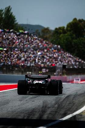 87 Oliver Bearman (GBR, MoneyGram Haas F1 Team), F1 Grand Prix of Spain at Circuit de Barcelona-Catalunya on May 31, 2025 in Barcelona, Spain. (Photo by HOCH ZWEI) Barcelona Spain