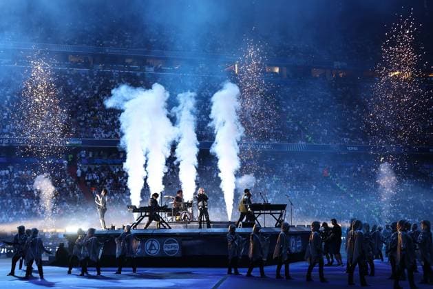 Linkin Park perform Paris Saint-Germain v Inter Milan, UEFA Champions League Final, Football, Allianz Arena, Munich, Germany - 31 May 2025 EDITORIAL USE ONLY No use with unauthorised audio, video, data, fixture lists, club league logos or live services. Online in-match use limited to 120 images, no video emulation. No use in betting, games or single club league player publications. Copyright: xMichaelxZemanek Shutterstockx 15330931ad