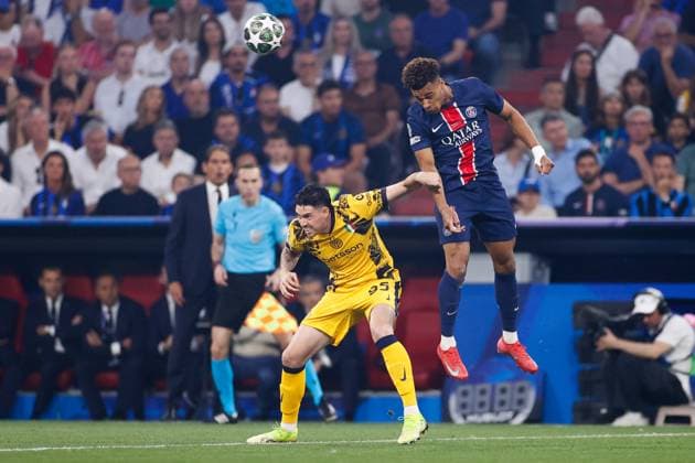 MUNCHEN, 31-05-2025, Allianz Arena, UEFA Champions League season 2024 2025, Match between Paris Saint Germain and Inter Milan. Inter Milan player Alessandro Bastoni and Paris Saint-Germain player Desire Doue PSG - Inter Milan (CL Final)  x29555276x Copyright: