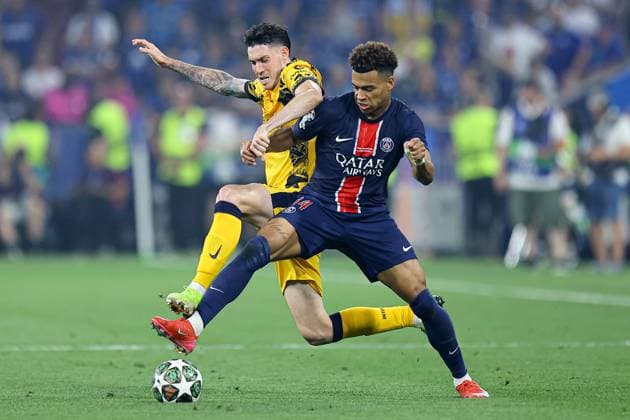 Alessandro Bastoni of Inter Milan and DÃ sirÃ DouÃ of PSG Paris Saint-Germain v Inter Milan, UEFA Champions League Final, Football, Allianz Arena, Munich, Germany - 31 May 2025 EDITORIAL USE ONLY No use with unauthorised audio, video, data, fixture lists, club league logos or live services. Online in-match use limited to 120 images, no video emulation. No use in betting, games or single club league player publications.  Copyright: xMichaelxZemanek Shutterstockx 15330931bm