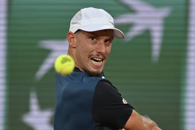 2025 Roland-Garros - Day 7 PARIS, FRANCE - MAY 31: Filip Misolic of Austria plays against Novak Djokovic of Serbia during the Men s Singles Third Round match on Day Seven of the 2025 French Open at Roland Garros on May 31, 2025 in Paris, France. Burak Akbulut Anadolu Pairs France. Editorial use only. Please get in touch for any other usage.  Copyright: x2025xAnadoluxBurakxAkbulutx