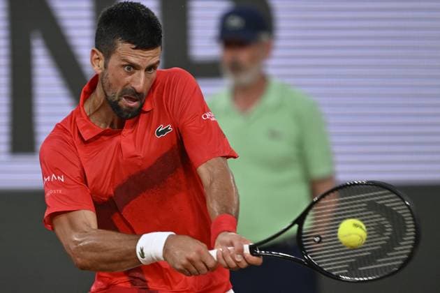 2025 Roland-Garros - Day 7 PARIS, FRANCE - MAY 31: Novak Djokovic of Serbia plays against Filip Misolic of Austria during the Men s Singles Third Round match on Day Seven of the 2025 French Open at Roland Garros on May 31, 2025 in Paris, France. Burak Akbulut Anadolu Pairs France. Editorial use only. Please get in touch for any other usage.  Copyright: x2025xAnadoluxBurakxAkbulutx