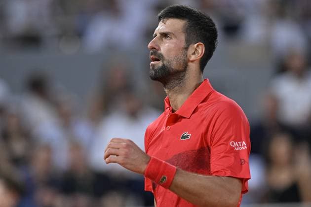 2025 Roland-Garros - Day 7 PARIS, FRANCE - MAY 31: Novak Djokovic of Serbia gestures as he plays against Filip Misolic of Austria during the Men s Singles Third Round match on Day Seven of the 2025 French Open at Roland Garros on May 31, 2025 in Paris, France. Burak Akbulut Anadolu Pairs France. Editorial use only. Please get in touch for any other usage.  Copyright: x2025xAnadoluxBurakxAkbulutx