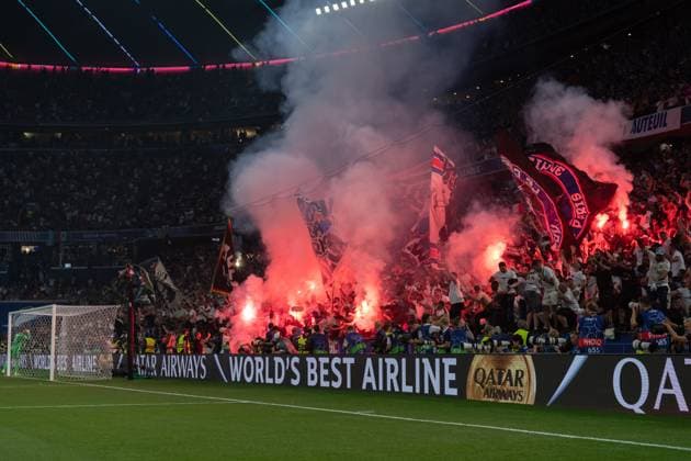 Paris Saint-Germain Fans, Pyrotechnik, Bengalo, Bengalisches Feuer, Pyro, GER, Paris Saint-Germain vs. Inter Mailand, Fussball, Herren, UEFA Champions League Finale Muenchen 2025, Spielzeit 2024 2025, 31.05.2025, GER, Paris Saint-Germain vs. Inter Mailand, Fussball, Herren, UEFA Champions League Finale Muenchen 2025, Spielzeit 2024 2025, 31.05.2025 Muenchen Copyright: xEibner-Pressefoto WolfgangxFrankx EP_WFK