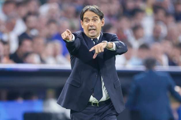 Trainer Simone Inzaghi (FC Internazionale Milano) gestikuliert, UEFA Champions League Final 2025, Paris Saint-Germain and FC Internazionale Milano, Allianz Arena am 31. May 2025 in München, Deutschland. (Foto von Marco Steinbrenner DeFodi Images) Trainer Simone Inzaghi (FC Internazionale Milano) gestures, UEFA Champions League Final 2025, Paris Saint-Germain and FC Internazionale Milano, Munich Football Arena, May 31, 2025 in Munich, Germany. (Photo by Marco Steinbrenner DeFodi Images)