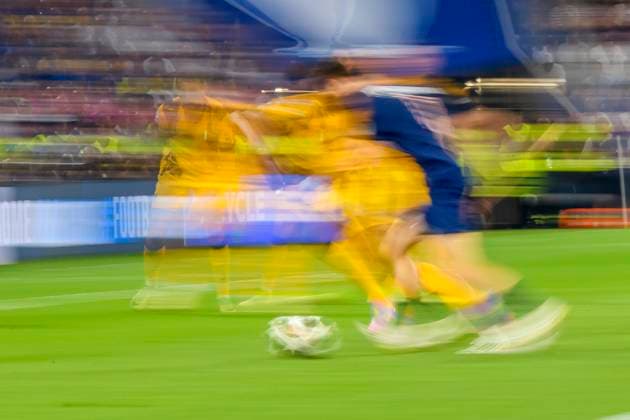 GER, UEFA CL, Finale, Paris Saint-Germain (FRA) vs Inter Mailand (ITA) 31.05.2025, munich football arena, Muenchen, GER, UEFA CL, Finale, Paris Saint-Germain (FRA) vs Inter Mailand (ITA), UEFA regulations prohibit any use of photographs as image sequences and or quasi-video, im Bild feature unscharf mitzieher