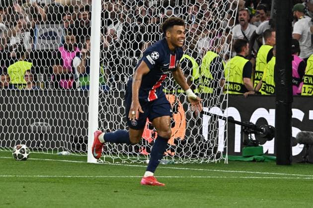 31.05.2025, xsltx, Fussball UEFA Champions League Finale 2025, Paris St.Germain - Inter Mailand v.l. Torjubel nach dem Tor zum celebrating the goal celebrate 3:0 durch Desire Doue (Paris St. Germain) (DFL DFB REGULATIONS PROHIBIT ANY USE OF PHOTOGRAPHS as IMAGE SEQUENCES and or QUASI-VIDEO) Muenchen