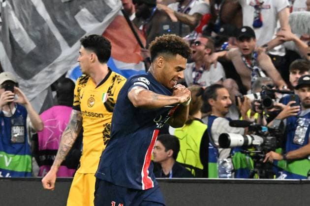 31.05.2025, xsltx, Fussball UEFA Champions League Finale 2025, Paris St.Germain - Inter Mailand v.l. Torjubel nach dem Tor zum celebrating the goal celebrate 3:0 durch Desire Doue (Paris St. Germain) (DFL DFB REGULATIONS PROHIBIT ANY USE OF PHOTOGRAPHS as IMAGE SEQUENCES and or QUASI-VIDEO) Muenchen