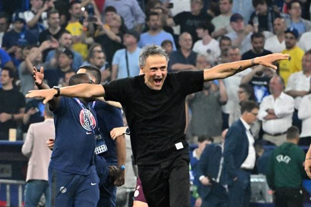 31.05.2025, xsltx, Fussball UEFA Champions League Finale 2025, Paris St.Germain - Inter Mailand v.l. Jubel, Freude über den Gewinn der Champions League Trainer Coach Luis Enrique (Paris St. Germain) (DFL DFB REGULATIONS PROHIBIT ANY USE OF PHOTOGRAPHS as IMAGE SEQUENCES and or QUASI-VIDEO) Muenchen