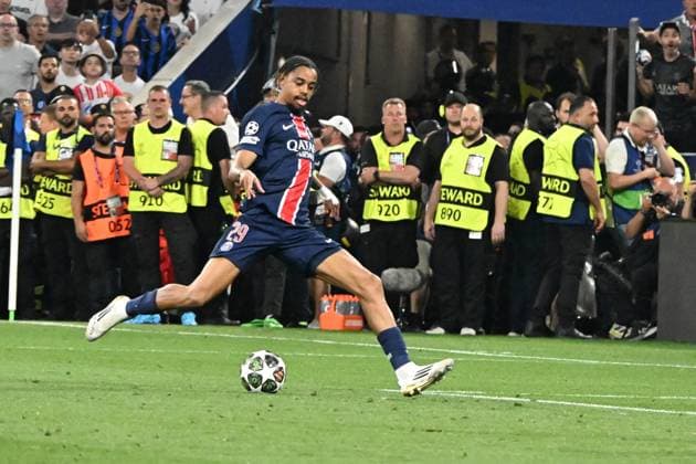 31.05.2025, xsltx, Fussball UEFA Champions League Finale 2025, Paris St.Germain - Inter Mailand v.l. Bradley Barcola (Paris St. Germain) (DFL DFB REGULATIONS PROHIBIT ANY USE OF PHOTOGRAPHS as IMAGE SEQUENCES and or QUASI-VIDEO) Muenchen