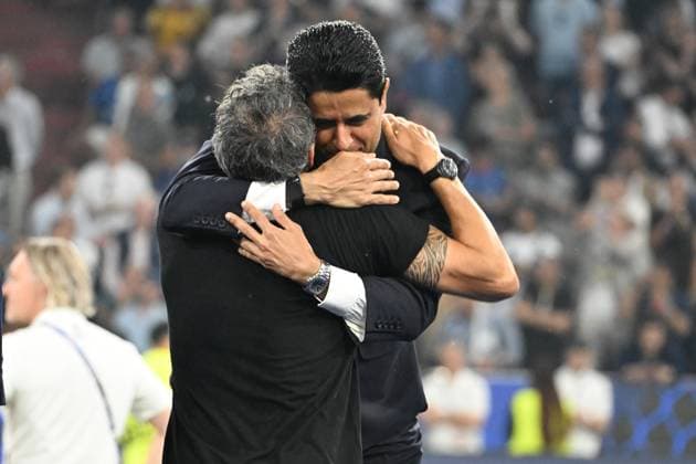 Sport Bilder des Tages 31.05.2025, xsltx, Fussball UEFA Champions League Finale 2025, Paris St.Germain - Inter Mailand v.l. Jubel, Freude über den Gewinn der Champions League Vorstandsvorsitzender Nasser Al-Khelaifi (Paris St. Germain) Trainer Coach Luis Enrique (Paris St. Germain) (DFL DFB REGULATIONS PROHIBIT ANY USE OF PHOTOGRAPHS as IMAGE SEQUENCES and or QUASI-VIDEO) Muenchen