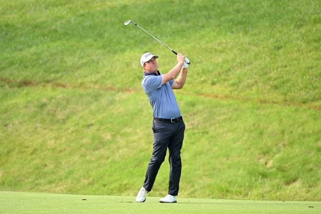 PGA, Golf Herren 2025: The Memorial Tournament MAY 31 May 31, 2025: Tom Hoge (USA) hits on the 14th during Round 3 of the Memorial Tournament in Dublin, Ohio. Brent Clark Cal Media (Credit Image: Â Brent Clark Cal Sport Media) Dublin Oh USA EDITORIAL USE ONLY Copyright: xx ZUMA-20250531_zma_c04_152.jpg BrentxClarkx csmphotothree388712
